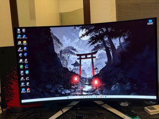 Monitor gaming Alienware AW3225QF 32” 4K QD-OLED