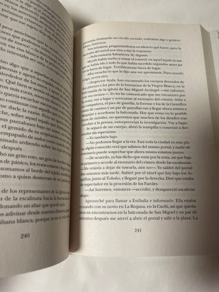 El silencio de la ciudad blanca,Trilogia 1
