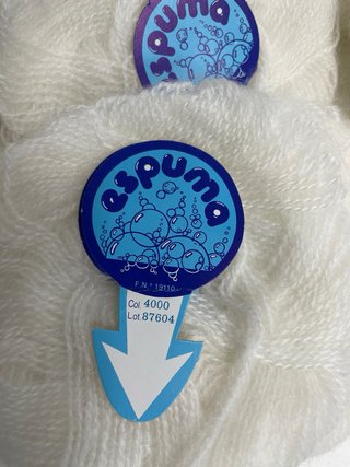 Lote de 11 ovillos de lana Espuma blancos