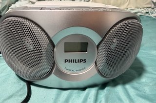 Radio CD Portátil Philips Plata y Blanco