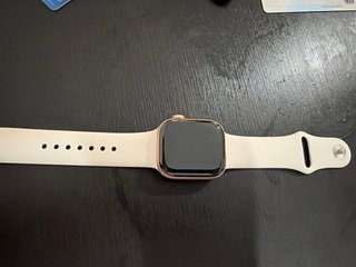 Apple Watch Series 11 rosa