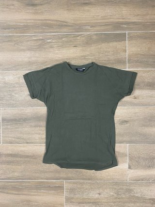 Camiseta verde Pull&Bear