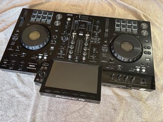 Pioneer DJ XDJ RX3 + maleta