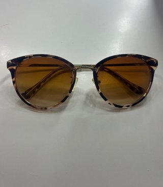 Gafas de sol estilo wayfarer