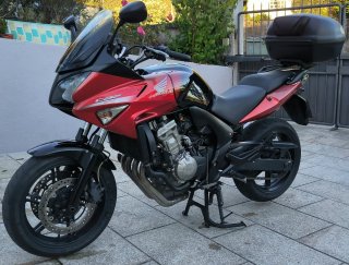 Honda CBF 600 S Roja y Negra