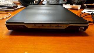 Scanner Epson Perfection V19