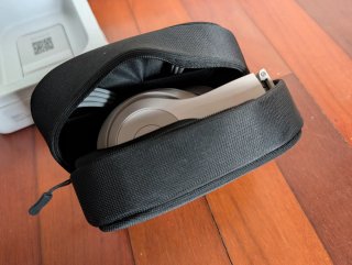 Beats Studio Pro Sandstone Wireless - Como Novos