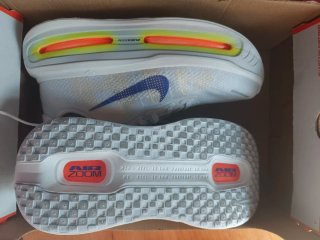 Nike Vomero Premium Hombre Talla 10