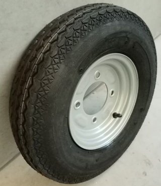 NUEVAS: Ruedas completas para remolques