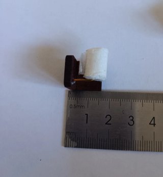 Miniaturas 1:12. Dispensador papel y Esponjas baño