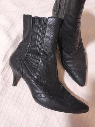 Botines piel negros ASN talla 39
