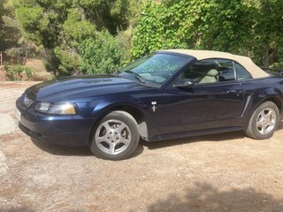 Ford Mustang 2003