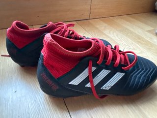 Adidas Predator 18.3 AG Talla 40 poco uso.