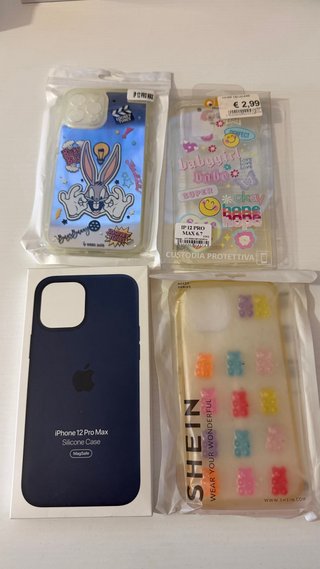 Set di 4 cover per iPhone 12 Pro Max