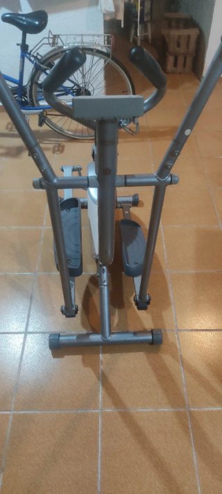 Bicicleta Elíptica se vende por mudanza
