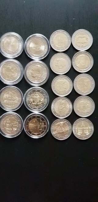 Lotto di 18 monete da 2€