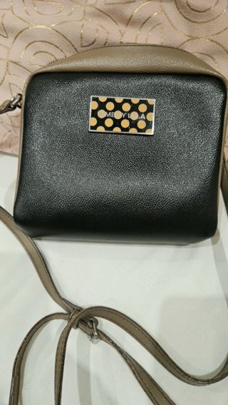Bolso Bimba y Lola Negro y Dorado