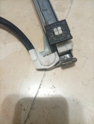 Elevalunas Delantero Derecho Peugeot 306