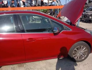 Puerta delantera derecha PEUGEOT 208