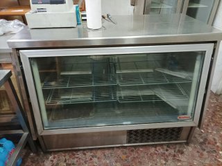 Expositor refrigerado Infrico