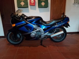 Kawasaki ZZR 600