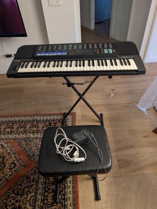 Teclado Casio CT-670 con Soporte y Silla