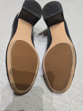 Zapatos de vestir Clarks negros