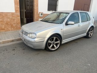 Volkswagen Golf 2001