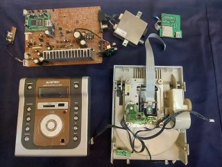 Despiece Minicadena Sunstech LCX-UM300