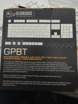 Glorious Arctic White GPBT Keycap Set GMMK 115