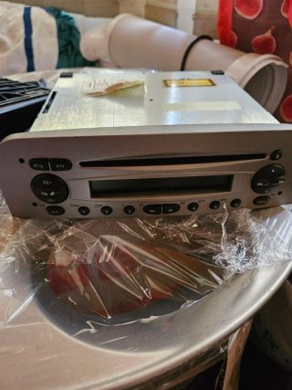 Rádio Blaupunkt para Alfa Romeo 147