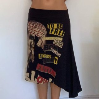 Falda Desigual Negra Asimétrica Talla M