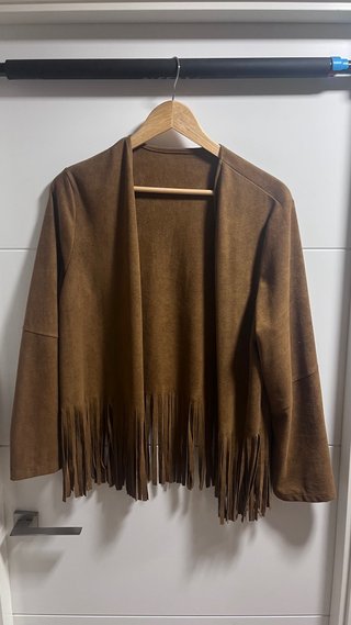 Chaqueta Marrón con Flecos