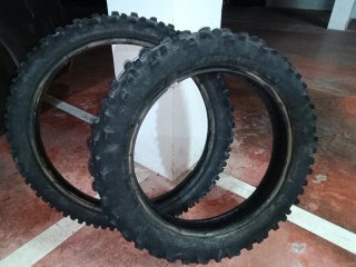 3 Neumáticos Enduro Michelin