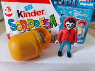 Miguel de Coco Kinder Sorpresa Disney Playmobil