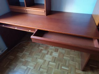 Gran Escritorio + estantería de Madera