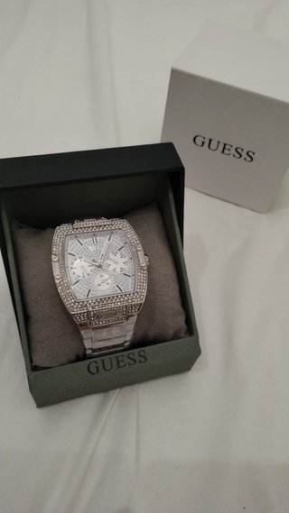 Reloj Guess Hombre Plateado