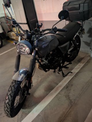 Brixton Cromwell 125