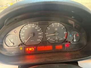 BMW Serie 3 2002 328 ci