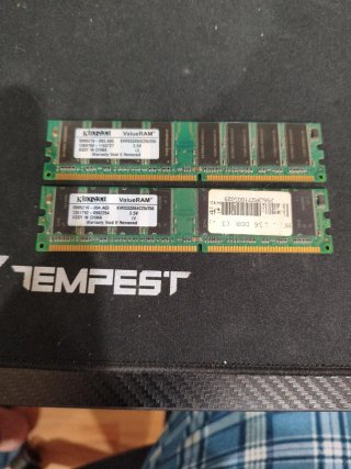 Lote 2 RAM Kingston ValueRAM DDR333 PC2700 512 MB