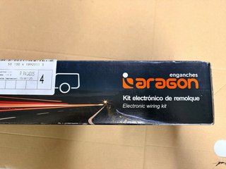 Kit electrónico para gancho de remolque