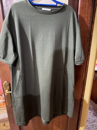 Vestido Zara verde militar talla única