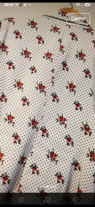 Chaqueta estampada flores y lunares