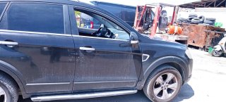 Puerta delantera derecha CHEVROLET CAPTIVA