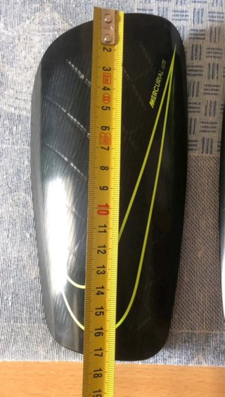 Espinilleras Nike Mercurial Lite