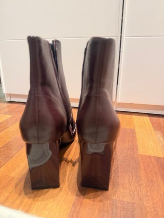 Botines Zara Burdeos Talla 41 Punta Redonda