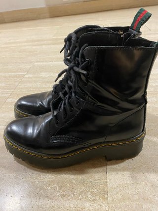 Botas de piel negras T39