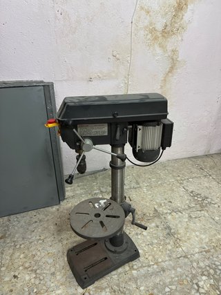 Taladradora de pie profesional
