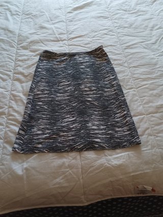 Falda Bershka Estampada