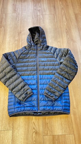 Chaqueta Helly Hansen Plumas Talla L NUEVA